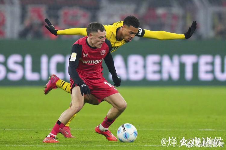 德媒：勒沃库森开启与希克续约谈判，滕哈赫希望球员继续留队